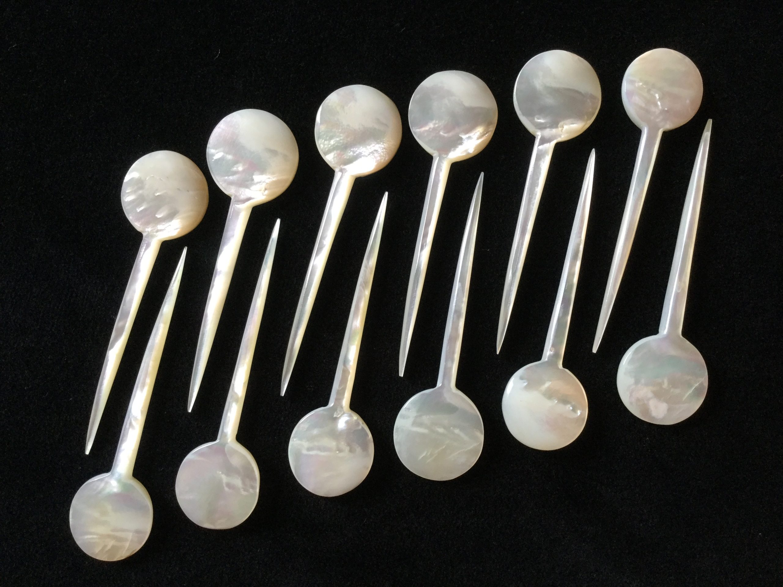 IMG_0287-scaled-1.jpeg Set 12 pinchos de nácar con acabado redondo - Image 1